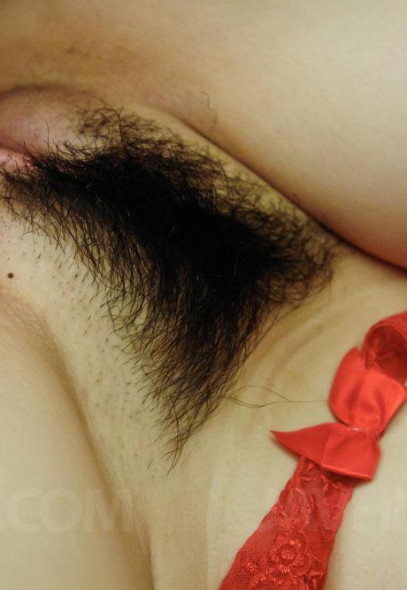 Рыжеволосая японская девушка Ринка Канзаки после секса осталась со спермой в жопе Кремовый пирог 8