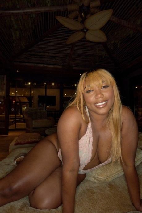 Комната Рики, Козочка Мази, Сердце Шанель 1