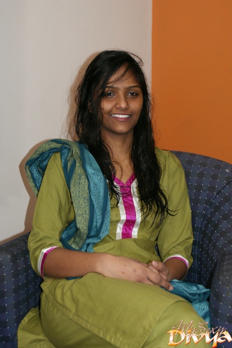 Индийская дивья снимает свои шальвары, чтобы впервые позировать обнаженной 3