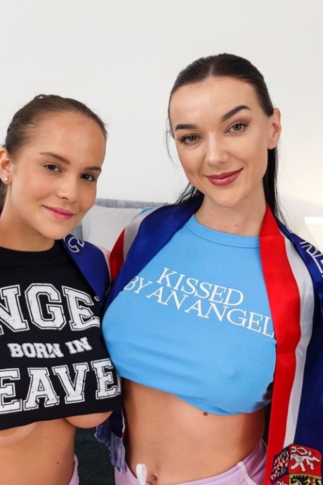 Оргия по обмену с сумасшедшими чешскими футбольными фанатами Lady Gang и Дженнифер Мендес 1